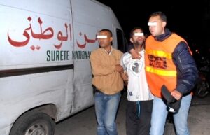 الأمن يعتقل شخصا اختطف فتاة ذات 4 سنوات من أمام منزلها بدافع الانتقام من والديها