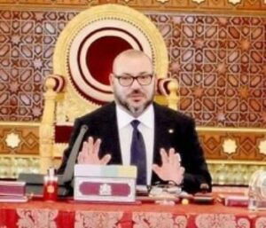 رسميا:الملك يعفي 12 وزيرا بحكومة بن كيران من مهامهم وهذه أسماءهم