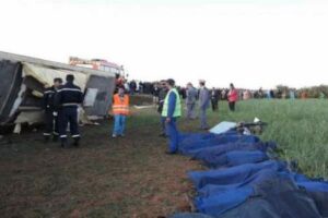 خطبة تتحول إلى فاجعة ووفاة 8 أشخاص وإصابة 21 ضحية بينهم العريس