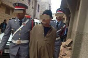 خطير:اعتقال دجال يخطف الأطفال الزهريين ويقطع لهم الأذنين