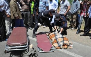 مصرع شخص وإصابة 4 آخرين بينهم ثلاث نساء في حادثة سير مروعة بكلميم