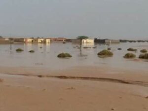 بالصور:”عمليات الإغاثة متواصلة لليوم الثالث على التوالي بالجماعات الترابية للسمارة “