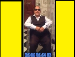 +فيديو :مكفوف بانزكان يفجر قنبلة من العيار الثقيل ويتهم زوجته باختطاف ابنتيه والخيانة