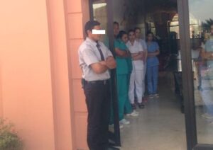 بالصور والفيديو:تصعيد خطير من إدارة منتجع أكوا بارك بمراكش  و تعسف مفضوح في حق شركة سياحية داخل الفندق
