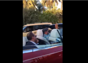 +فيديو: شاهد الملك محمد السادس يفاجئ “بهجاوي”راكب موطور