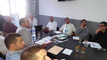 مستجدات الدخول المدرسي محور لقاء للمدير الإقليمي لوزارة التربية الوطنية بسيدي إفني يعقد لقاء مع النقابات التعليمية