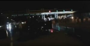 شاهد إنقلاب شاحنة محملة بالوقود بمحطة الأداء بأمسكرود قرب أكادير 2 a 160