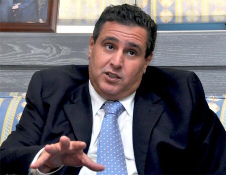 أكادير: نائب برلماني يقطر الشمع على أخنوش بسبب دعمه حسنية أكادير ب:30 حافلة، وهذا ما قاله: