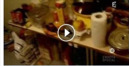 شاهد بالفيديو غرفة السجن التي يتواجد فيها سعد لمجرد بعد اعتقاله بتهمة الإغتصاب شاهد بالفيديو غرفة السجن التي يتواجد فيها سعد لمجرد بعد اعتقاله بتهمة الإغتصاب