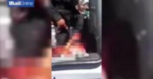 «علقة ساخنة» لرجل متهم باغتصاب امرأة وفتاة قاصر