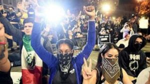 مظاهرات في عدة مدن امريكية احتجاجا على فوز ترامب