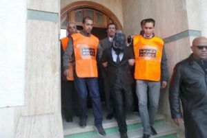 شاب راكم ثروة وعاش حياة الرفاهية بشيكات مسروقة ومزورة وهكذا افتضح أمره