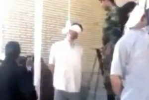 (+فيديو مؤثر):العفو عن محكوم بالإعدام في آخر لحظة