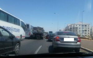 عااجل:حادثة سير خطيرة بقلب أكادير تخلف إصابات بليغة وتتسبب في عرقلة حركة السير