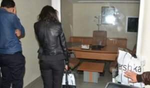 اعتقال طالبة جامعية تمارس الجنس مع عشيقها داخل شاحنة وإليكم التفاصيل