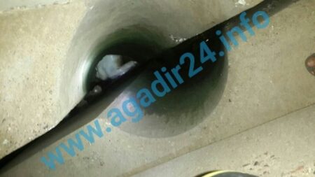 أكادير بالصورة:العثور على جثة متحللة بين أحجار الحاجز الإسمنتي للميناء القديم بأكادير