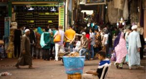 المغاربة في المركز 144عالميا في التضامن خلال الشدائد والمصاعب