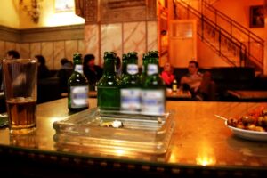 دراسة حديثة تؤكد تسبب تناول الكحول في الإصابة بالسكتة الدماغية