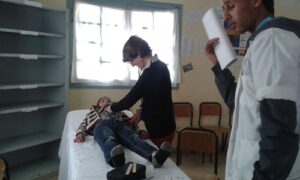 قافلة طبية متعددة التخصصات تحط الرحال بالثانوية الإعدادية ” آيت عبد الله ” بتارودانت