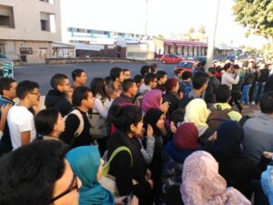 طلبة الأقسام التحضيرية بأكادير يحتجون أمام أكاديمية جهة سوس ماسة ويلوحون بالتصعيد