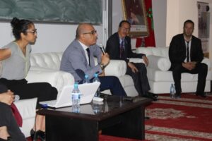 مسابقة مغرية في البورصة..مدير بورصة الدار البيضاء يعد طلبة القطب الجامعي ايت ملول