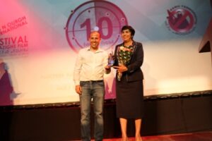 الوالي العدوي تشيد بالسينما المغربية والسينما الناطقة بالأمازيغية في افتتاح مهرجان “إسني ن ورغ” الدولي للفيلم الأمازيغي