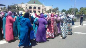 احتجاجات عارمة بأكادير بسبب تردي خدمات الصرف الصحي وغلاء فواتير الماء بشكل مبالغ فيه