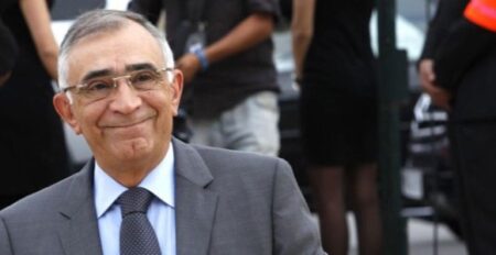 ضغوطات على عزيمان للتراجع عن إلغاء مجانية التعليم