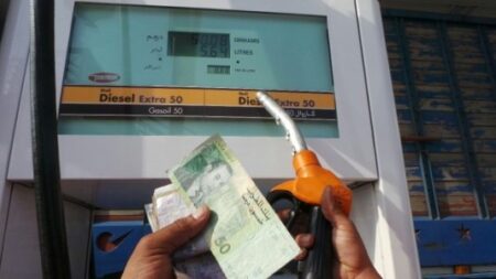 خبر سار: تراجع ملحوظ في أسعار المحروقات بداية من هذا التاريخ.