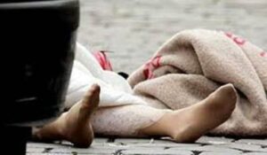 مواطن مغربي يخدر زوجته ويكسر عظامها بمطرقة وهي تغط في نوم عميق