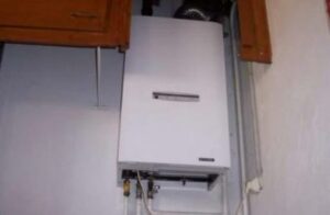 مأساة:سخان ماء يتسبب في مصرع طفل وإصابة ثلاثة من أفراد أسرته