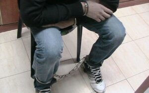 هام لساكنة القليعة:المجرم الخطير “ولد الهيبي” الذي روع الساكنة بالسرقة والتهديد في قبضة الدرك الملكي  وهذه هي التفاصيل