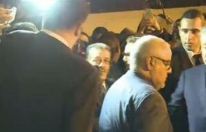 بنكيران يحتج على صحفي دفاعا عن حرسه الخاص