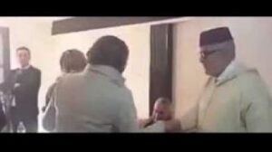 بنكيران يتلقى التعازي في جنازة والدته