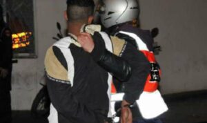 حكاية اللص الذي سرق حقيبة فرنسية:طلب منها درهما ليسرق منها منها آلاف الدراهم ووثائق في غاية الأهمية