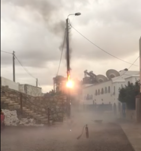 +فيديو : حريق بعمود كهربائي يستنفر ساكنة تغازوت