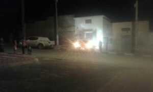 تقني ينجو من موت محقق إثر إنفجار داخل مركز التحويل الكهربائي .