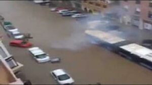 وفاة امرأة في الفيضانات التي اغرقت الجنوب