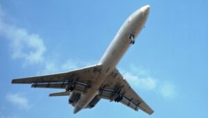 تحطم طائرة روسية متجهة الى سوريا وعلى متنها 91 شخصا