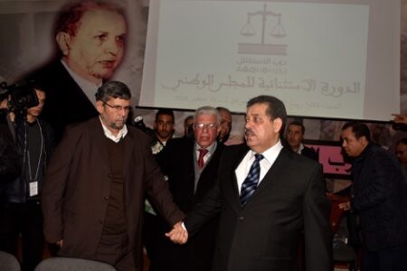 +نص البلاغ: إخوان شباط يعلنون دعمهم لبنكيران من أي موقع ...