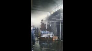 شاهد الحريق المهول بالحي المحمدي