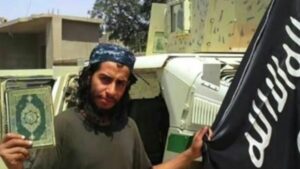 السيدة التي كشفت مخبأ أباعوض تختفي إلى الأبد