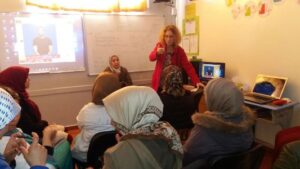 مركز زهور للصم يستضيف مؤطرين من الوكالة الأمريكية للتنمية الدولية  للتدريب على استخدام التكنولوجيا لتحسين القراءة لدى الأطفال الصم