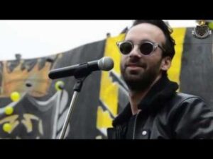 (+فيديو):“مول البندير” يتعرض للنصب بأكادير والفايسبوكيون:هذا جزاء إهانتك للأمازيغ!