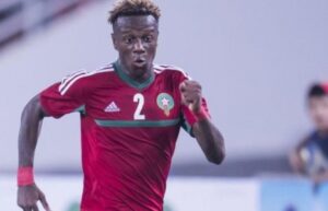 غريب:فوز الأسود على الفيلة جلب السخط على اللاعب منديل من والده و نغص عليه أجواء الاحتفال بالفوز