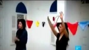 أيها المغاربة كونوا حدرين لأكبر فلم مخل للاداب سيعرض على قنواتكم المغربية