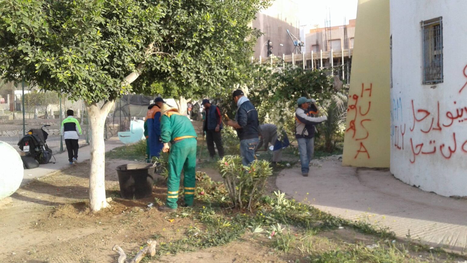مجلس أكادير يتدخل لرد الاعتبار لفضاءات القرب بحي السلام ويتواصل مع أزيد من 31 جمعية .