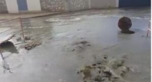 +فيديو: ساكنة أكادير تغرق بمياه الصرف الصحي في مشهد مقزز