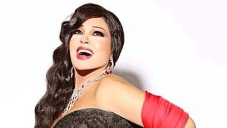 10 فنانات ابتدعن موضة التأمين على أجسادهن بينهن عربيات