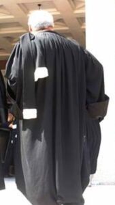 محامي معروف بأكادير في قلب فضيحة بالسطو على بقعة أرضية لمسنة ب 200 درهم بطعم الاستفادة من الدعم المباشر للأرامل